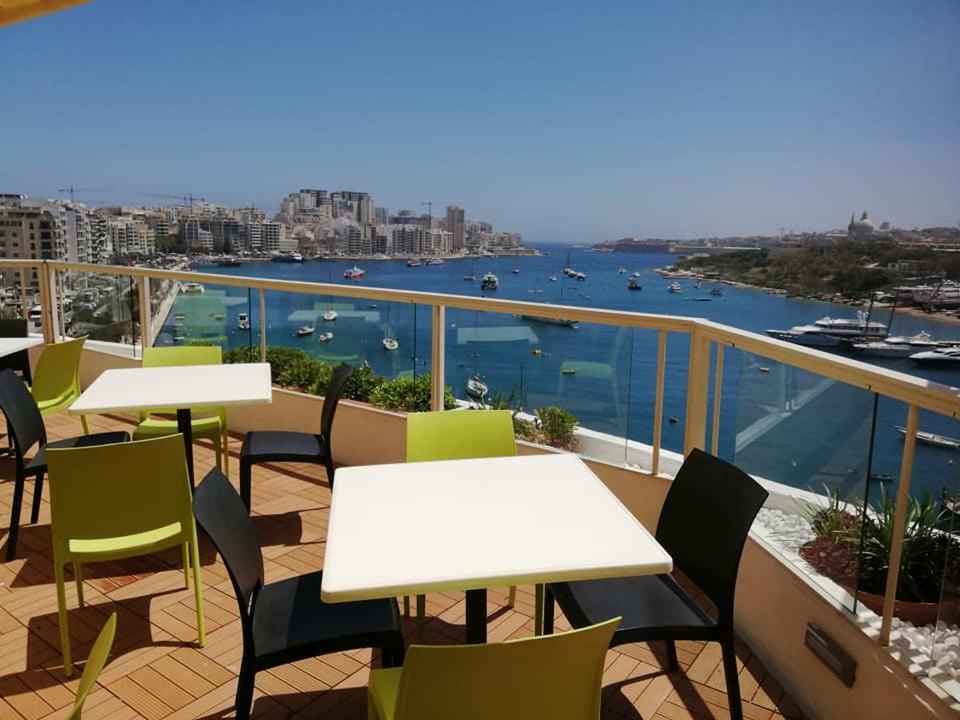 Hotel Kennedy Nova Gzira Esterno foto